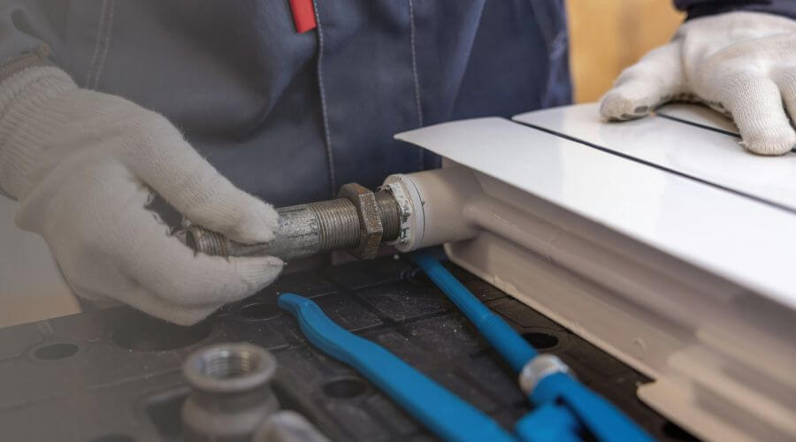 Expert burst pipe repair services in Burnsville, NC